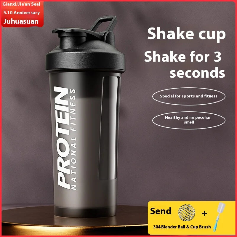 Gianxi fitness shaker cup designed for smooth protein mixing, shakes, and hydration for everyday workouts.